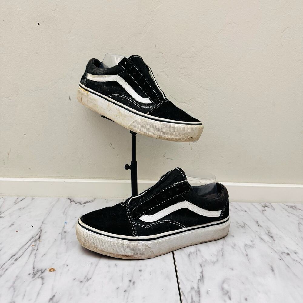 Vans Old Skool Black And White Suede Sneakers Men’s Size 8